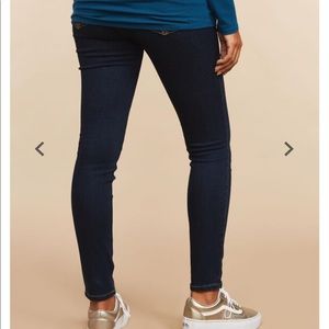 JUST BOUGHT! Indigo Blue mat. skinny jeans. MEDIUM